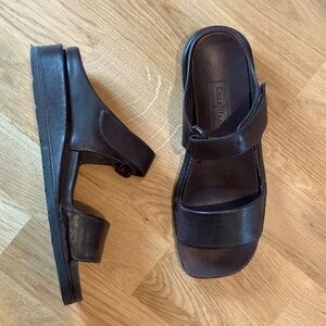 Cole Hahn dark brown slide sandal